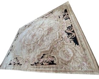 
Lot 822
Vintage Chinese Aubusson 9' x 12' room size rug
