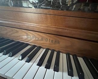 STORY & CLARK PLAYER PIANO