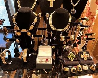 Elizabeth Gage, Elizabeth Locke, Henry Dunay, Bertolucci, Piget, large diamond engagement ring, Oscar Heyman ruby ring