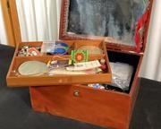 wvintage lidded wood sewing box and contents1021 t