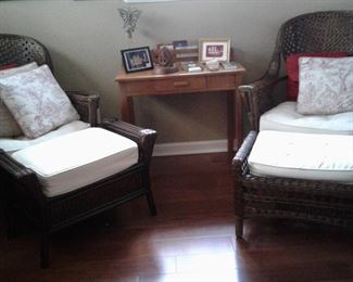WICKER ARMCHAIRS AND OTTOMANS AND SMALL WRITING DESK