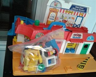 FISHER PRICE MAIN STREET