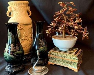 "Spectacular Summer Creek" Graniteville, SC Starts Closing Sat 4/29 8pm. Pickup is Tue 5/2 2-6pm. Click here to see more photos, descriptions, and current bids:&nbsp;https://ctbids.com/estate-sale/21235