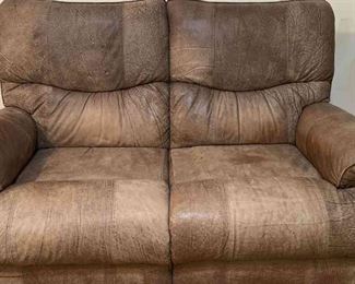 "Spectacular Summer Creek" Graniteville, SC Starts Closing Sat 4/29 8pm. Pickup is Tue 5/2 2-6pm. Click here to see more photos, descriptions, and current bids:&nbsp;https://ctbids.com/estate-sale/21235