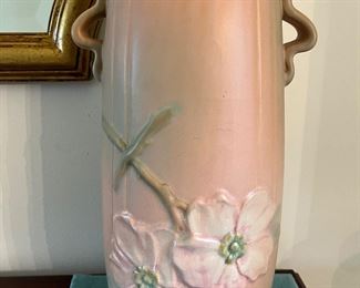 Welled dogwood-themed vase.