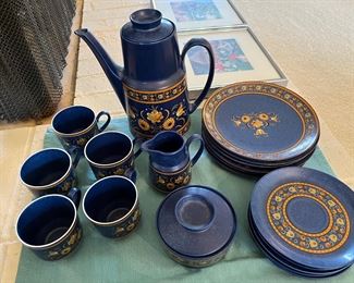 Vintage 20-piece stoneware/pottery tea and snack set.