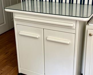 Kitchen island with tempered glass top