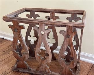 Vintage/primitive magazine bin