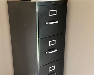 4 drawer filing cabinet