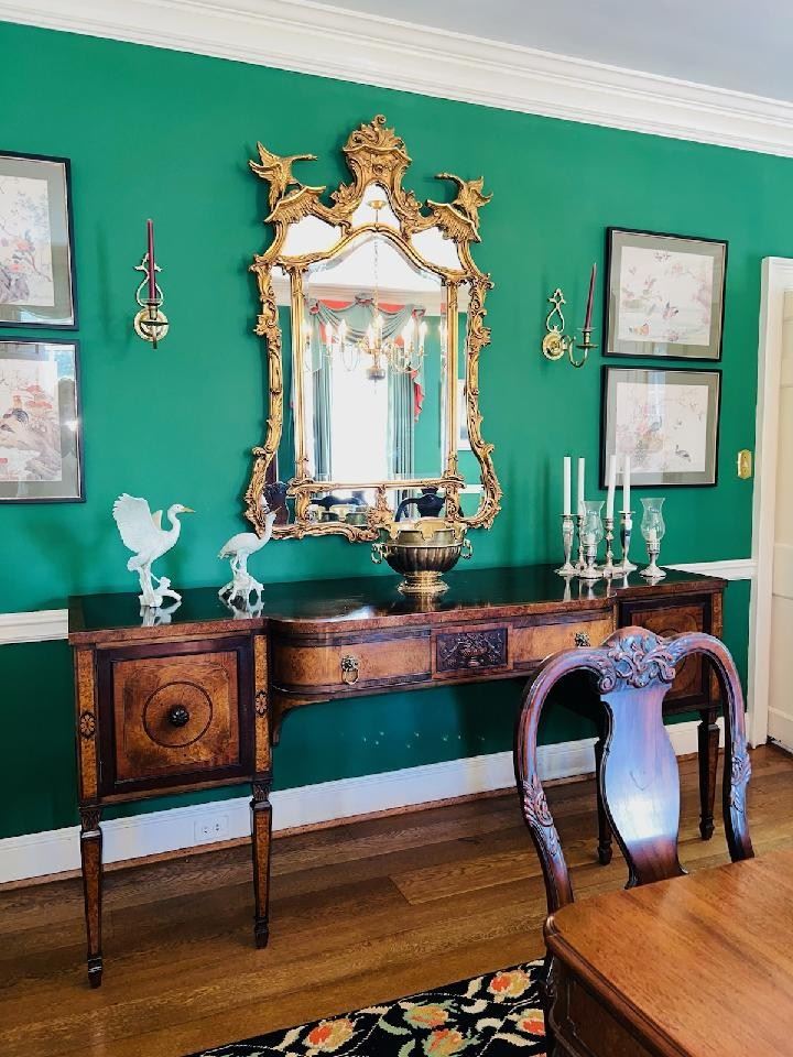 Elegant gilt mirror, fine 19th C sideboard