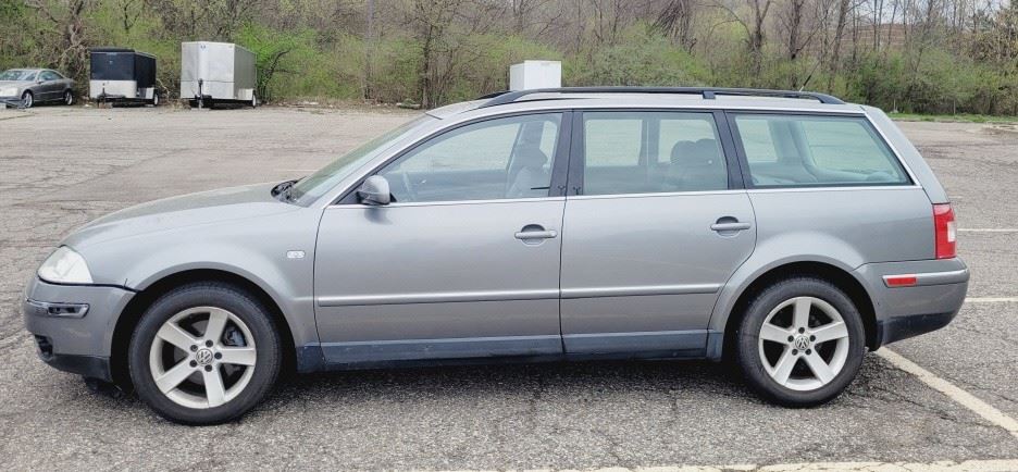 2004 VOLKSWAGEN PASSAT
