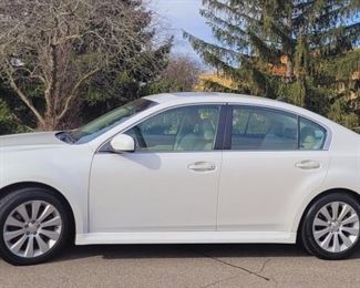 2011 SUBARU LEGACY