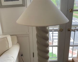 Cement standing lamp