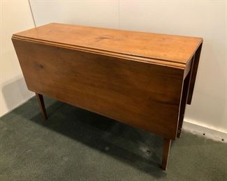 Nice antique dropleaf table