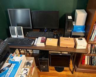 Computer monitors & electronics