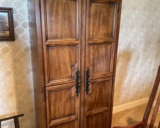 Armoire