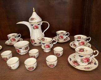 Elizabethan bone china-England