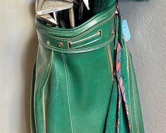 Cobra golf club set and bag