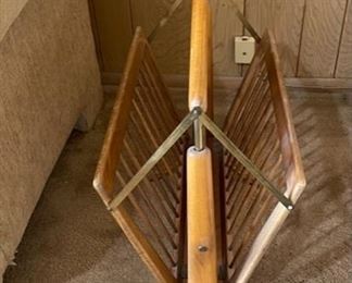 MCM Magazine Rack