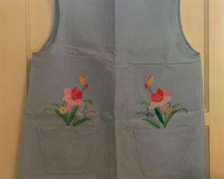 Vintage Apron / Gardening Cover Up