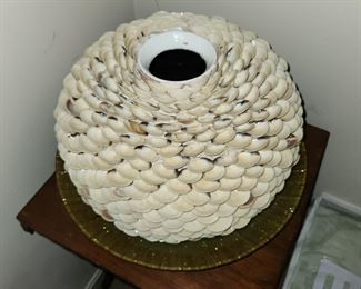sea shell vase/bowl
