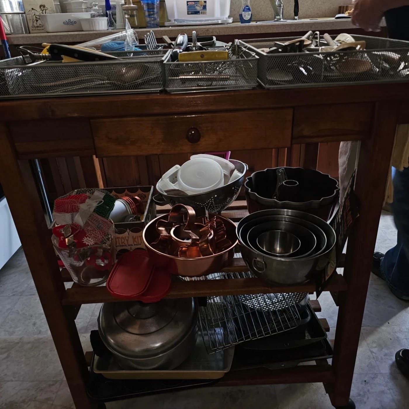 617 spruce st roselle park one day estate... starts on 4/30/2023