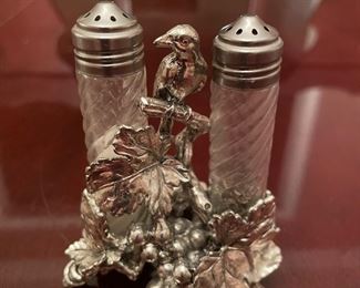 Salt and Pepper Shaker