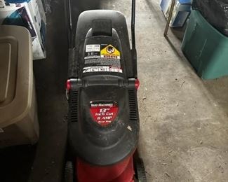 YARD MACHINE 13 IN. CUT