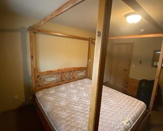 King Size Canopy Bed