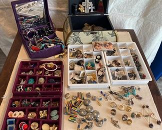 Costume Jewelry Boxes