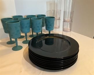 Plastic Plates Glasses