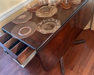 Drop Leaf Duncan Phyfe table