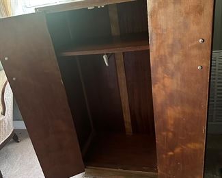 Small Chifforobe