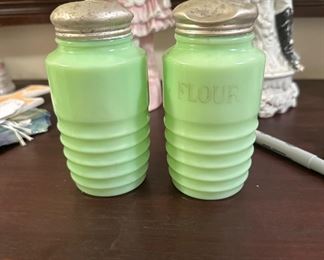 Jadeite shakers