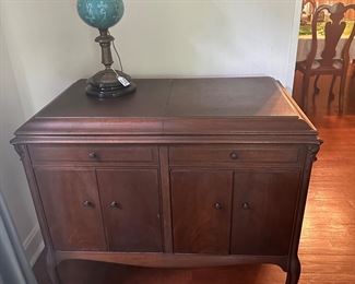 Victor VV-220 Victor Victrola Talking Machine