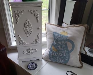 LIVING THE SWEET LIFE!