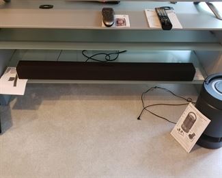 Soundboard w sub woofer