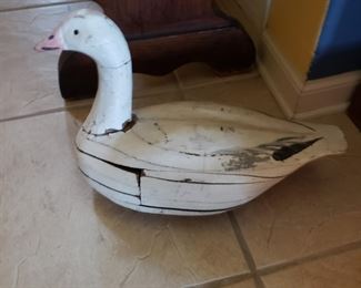 Antiqued large duck decoy