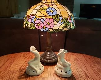 TIFFANY STYLE LAMP