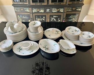 Noritake Fine China-Service for 12