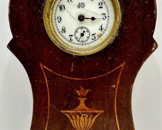 Antique 1884 Jennings Brothers Art Nouveau Walnut Marquetry Mantel Clock
Lot #: 97