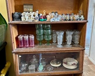 Vintage Lawyer Barristers Cabinet With One Glass Door
Lot #: 91