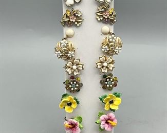 (10) Pairs Of Flower Clip On Earrings
