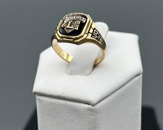 10K 1949 Lawrence High School Class Ring
