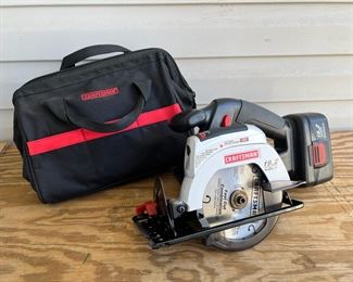 Craftsman Trim Saw Model 315.115780 With Battery
