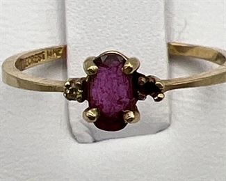 Diamond & 14K Gold Ring With UV Reactive Red Gemstone

