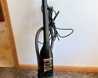 Hoover Quik-Broom Bagless Vacuum Cleaner
