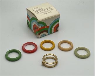 Vintage 1977 Avon Color Go Round Convertible Ring In Original Box
