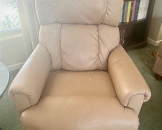 1 of 2 tan leather La Z Boy recliners 