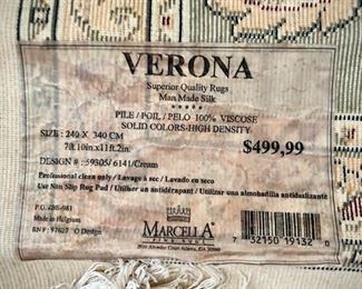 Green and ivory area rug 7 x 11